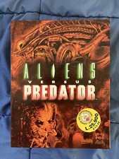 Aliens versus predator usato  Jesi