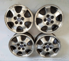 16x6.5j disco ruota usato  Italia