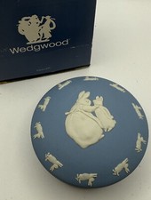 Wedgwood jasperware lidded for sale  WOODBRIDGE
