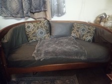 Bentwood love seat for sale  Carlton