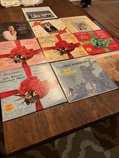 Lot of 15 Vintage Christmas Vinyl Records Various Artists See Photos See Photos comprar usado Lot of 15 Vintage Christmas Vinyl Records Various Artists See Photos See Photos comprar usado  Enviando para Brazil