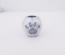 Autentico pet charm usato Autentico pet charm usato  Spedire a Italy