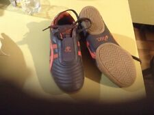 Chaussures sports oasics d'occasion  Courtry