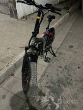 Bicicletta elettrica pedalata usato  Pozzuoli