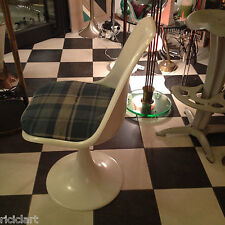 Sedia 60s tulip usato  Trieste