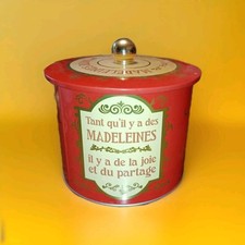Jolie boîte métal d'occasion  La Châtaigneraie