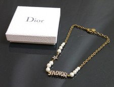 Authentique collier christian d'occasion  Expédié en France