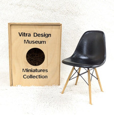 Sedia vitra miniature usato  Spedire a Italy