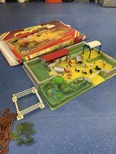Britains farm yard for sale  DRIFFIELD