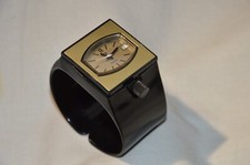 Montre design vintage d'occasion  Mirecourt