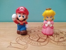 Super mario bros usato  Nocera Superiore
