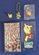 Juego de Insignia y Llavero Pegatina Transparente CD Pokémon Resumen segunda mano  Embacar hacia Mexico