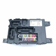 Porte fusible opel d'occasion  Cerizay