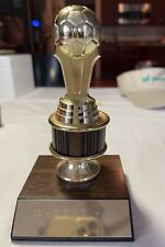 troféu topo de bola de futebol copo dourado pequeno bloco decorativo base preta tamanho 15", usado comprar usado  Enviando para Brazil