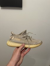 Yeezy 350 boost d'occasion  Saint-Maximin-la-Sainte-Baume