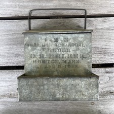Alimentador de frango galvanizado vintage fazenda Boston, massa comprar usado  Enviando para Brazil