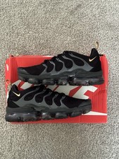 Tamanho 9 - Nike Air VaporMax Plus preto metálico dourado comprar usado  Enviando para Brazil