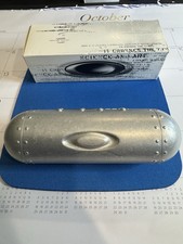Óculos de sol Oakley alumínio metal cofre estojo pílula caixa torpedo 7"x 2.25" comprar usado Óculos de sol Oakley alumínio metal cofre estojo pílula caixa torpedo 7"x 2.25" comprar usado  Enviando para Brazil