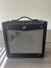 Amplificador de guitarra Fender Mustang I (V.2) atraso reverb coro DSP comprar usado  Enviando para Brazil