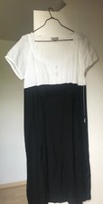Jolie robe bicolore d'occasion  Pierrelaye
