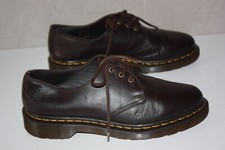Dr.martens chaussures lacets d'occasion  La Roche-Posay
