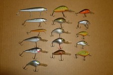 GRANDE LOTE DE ISCAS REBEL DEEP WEE, JERKBAIT, HUMPY, WEEER, TEENY R, NOVAS E USADAS comprar usado  Enviando para Brazil