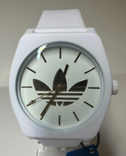Relógio de pulso Adidas Z103374-00 quartzo 3 ponteiros analógico branco unissex comprar usado  Enviando para Brazil