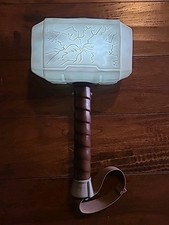 Disney Store Marvel Thor’s Hammer luzes e efeitos sonoros brinquedo ativado por movimento comprar usado  Enviando para Brazil