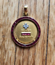 Augis médaille amour d'occasion  La Celle-Saint-Cloud