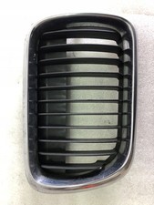 BMW E36 pokrywa zderzaka prawa 8195092 oryginalna część samochodowa używana na sprzedaż BMW E36 pokrywa zderzaka prawa 8195092 oryginalna część samochodowa używana na sprzedaż  PL