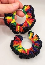 Orecchini cerchio arcobaleno usato  Roma