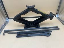 Kit de ferramentas e macaco de emergência pneu sobressalente Chevy Express Van 2500 3500 2007-2018 fabricante de equipamento original comprar usado  Enviando para Brazil