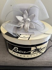 Women ben marc for sale  Corona