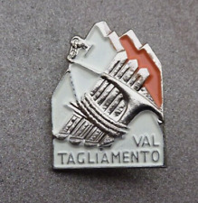 Distintivo smaltato alpini usato  Italia