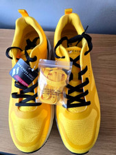 Bnwt skechers street for sale  GRIMSBY