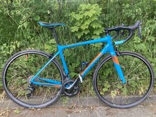 Lightweight giant contend for sale  UK