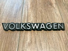 Volkswagen logo 321853685c usato  Verrayes