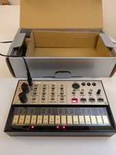 Korg volca keys d'occasion  Lilles-Lomme
