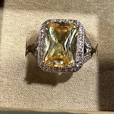 Women yellow canary for sale  Niles