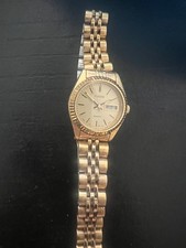 Montre femme pulsar d'occasion  La Ferté-Gaucher