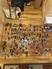 Boneco de ação Marvel ToyBiz com acessórios anos 80, 90, 2000 140 peças e 15 lb comprar usado  Enviando para Brazil