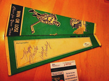 Usado, Megafone HAPPY HAIRSTON & WALT WESLEY assinado Cincinnati Royals 1960's 10" -JSA comprar usado Usado, Megafone HAPPY HAIRSTON & WALT WESLEY assinado Cincinnati Royals 1960's 10" -JSA comprar usado  Enviando para Brazil