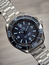 Usado, OMEGA Seamaster Planet Ocean 6000M 215.30.46.21.03.002 azul ultra profundo com B&P comprar usado  Enviando para Brazil