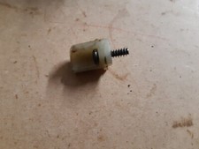 Retenue chaine tronçonneuse d'occasion Retenue chaine tronçonneuse d'occasion  La Chevrolière