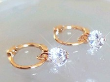 Brincos de argola Huggie com sobreposição de ouro 14k Crystals By Swarovski comprar usado  Enviando para Brazil