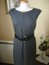 Tres belle robe d'occasion  Poussan
