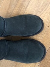 Ugg womens boots for sale  LONDON