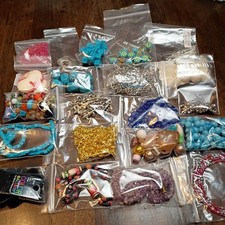Lot bags jewelry for sale  Salisbury