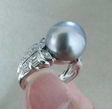 Black cultured pearl for sale Black cultured pearl for sale  LOUGHTON