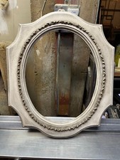 Antique oval looking for sale  Waukesha